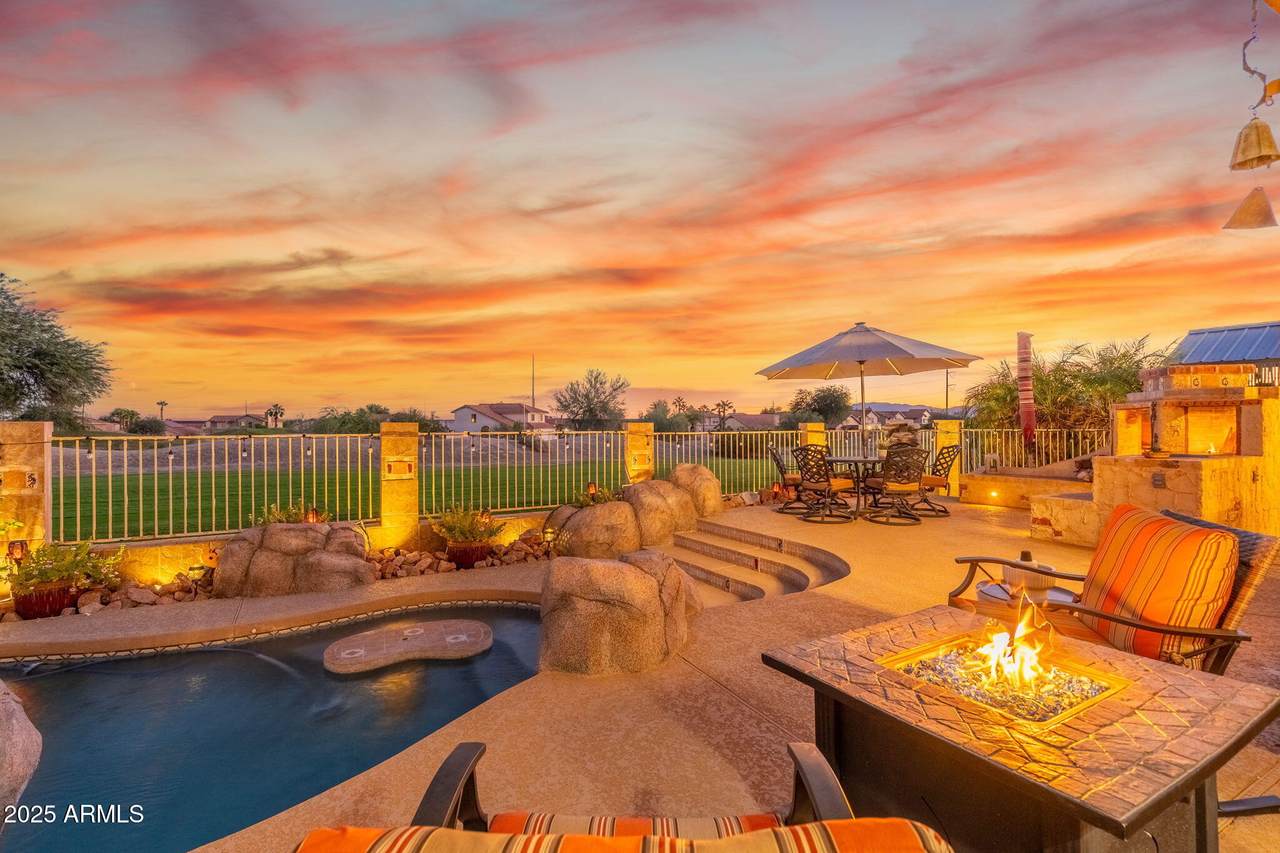 1437 Glenhaven Drive - Photo 1