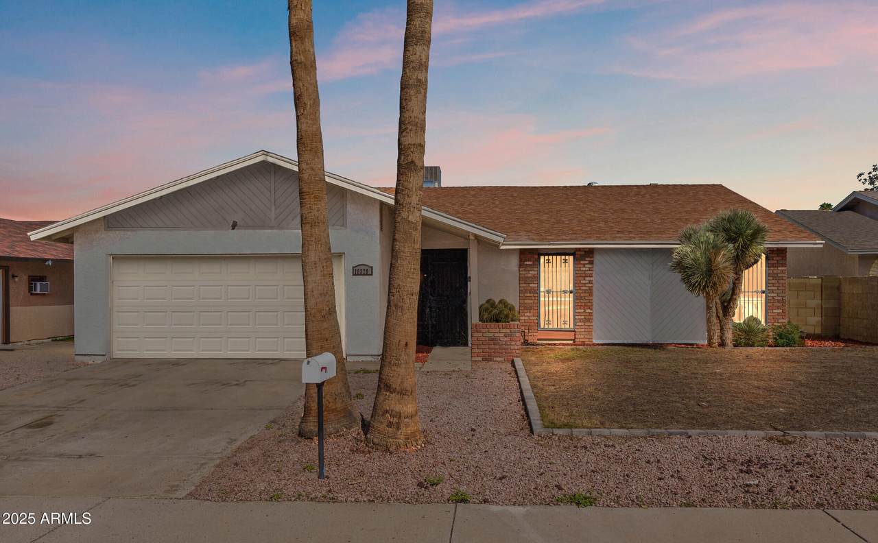 10320 Hazelwood Avenue - Photo 1