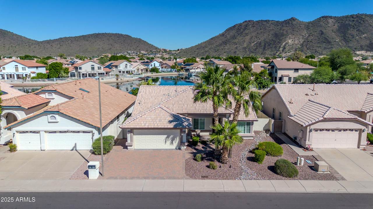 20637 56th Avenue - Photo 1