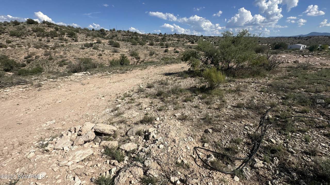 0000 Outlaw Way Way - Photo 1