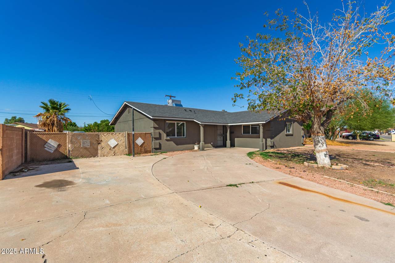 7018 Mariposa Street - Photo 1