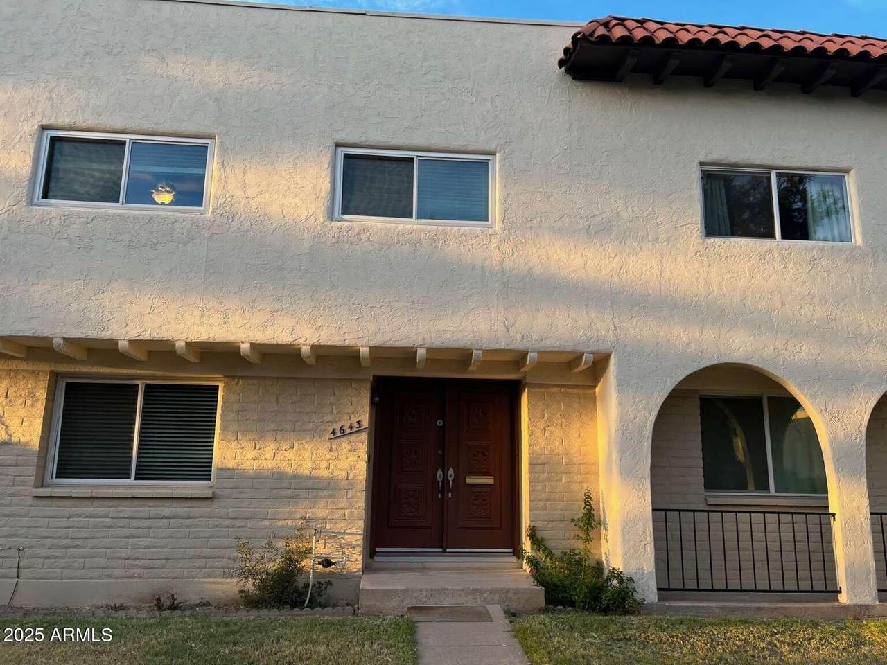 4643 21ST Avenue - Photo 1