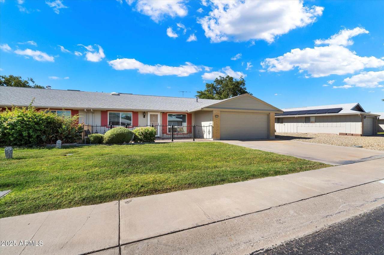 10303 Bright Angel Circle - Photo 1