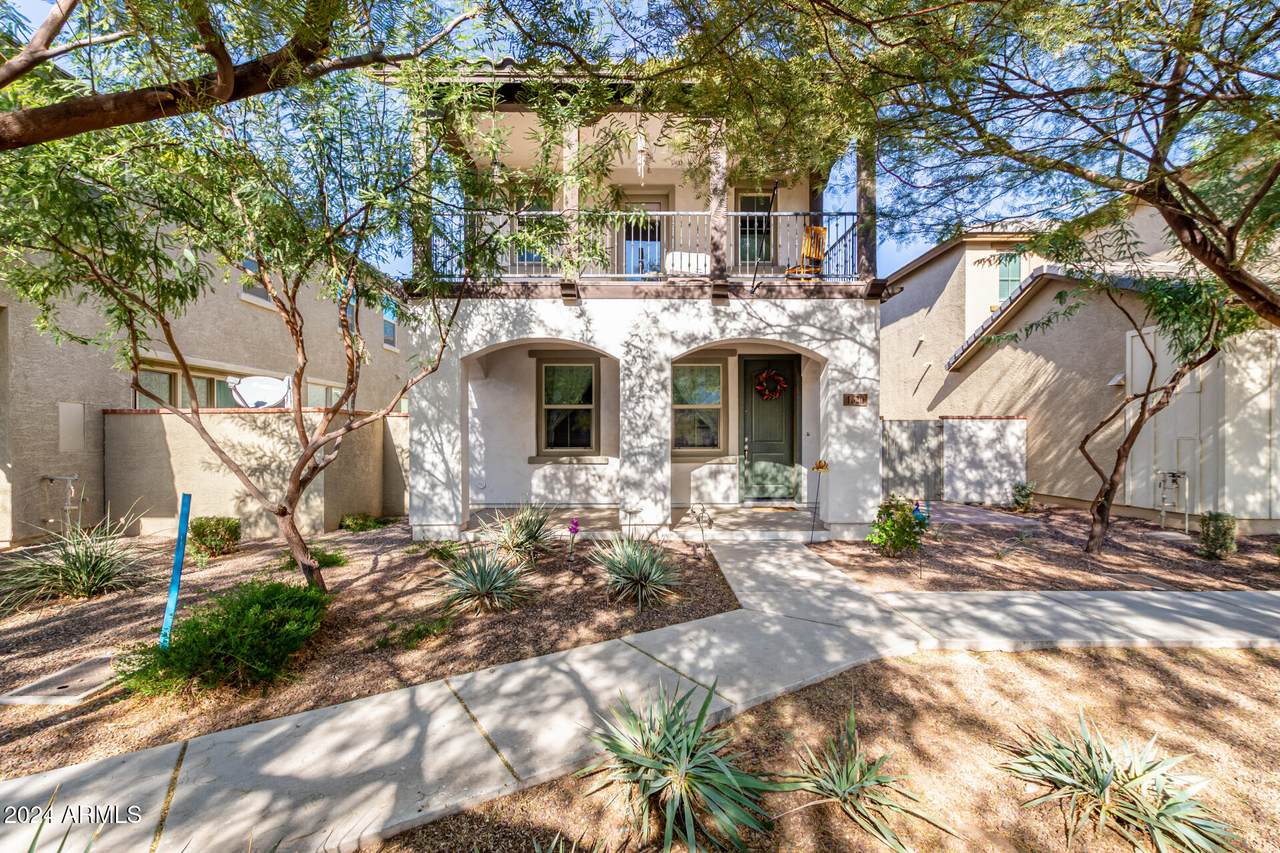 1620 208TH Avenue - Photo 1