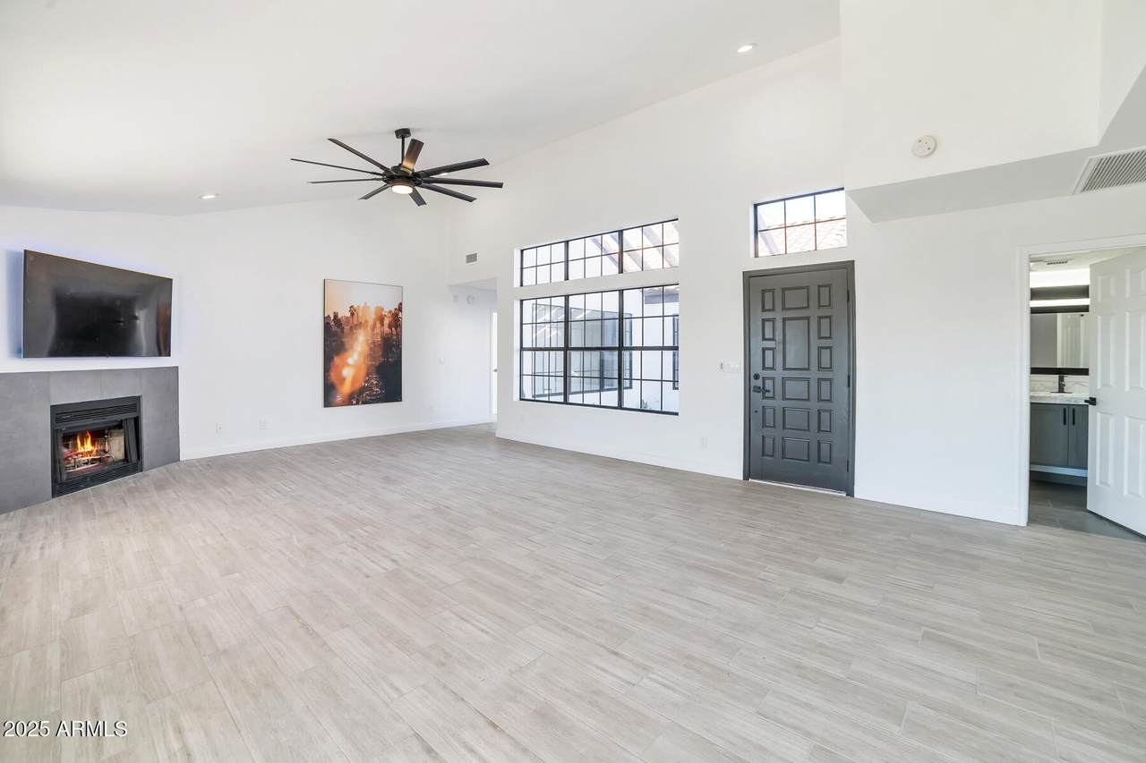 5601 Paradise Lane - Photo 1