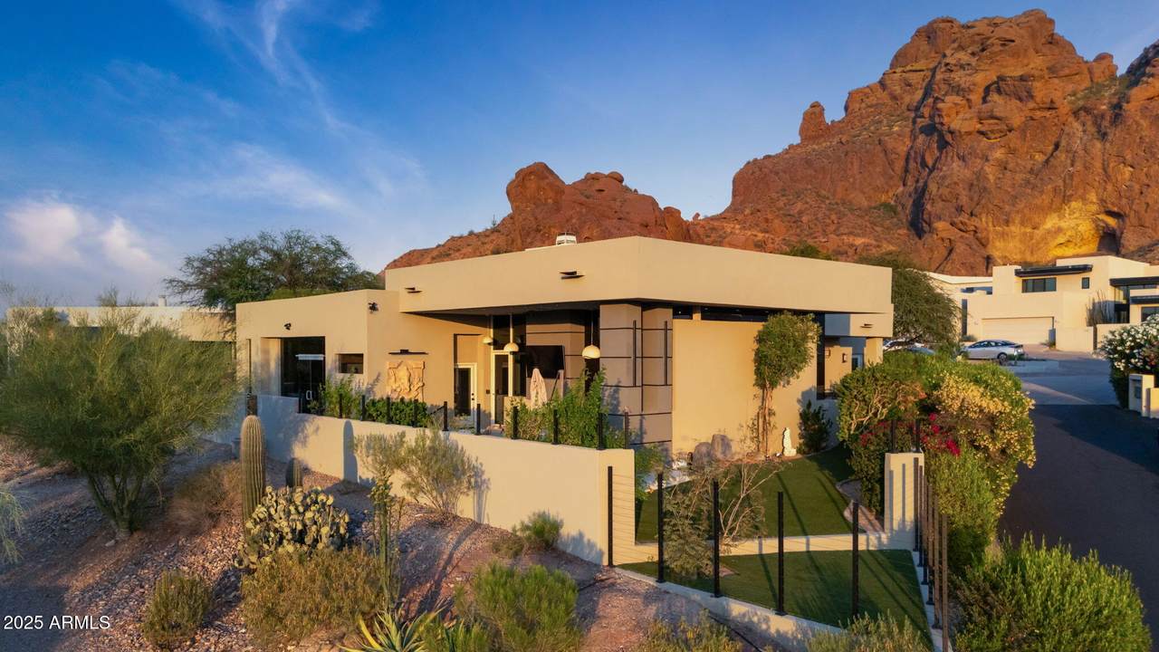 5905 Echo Canyon Lane - Photo 1