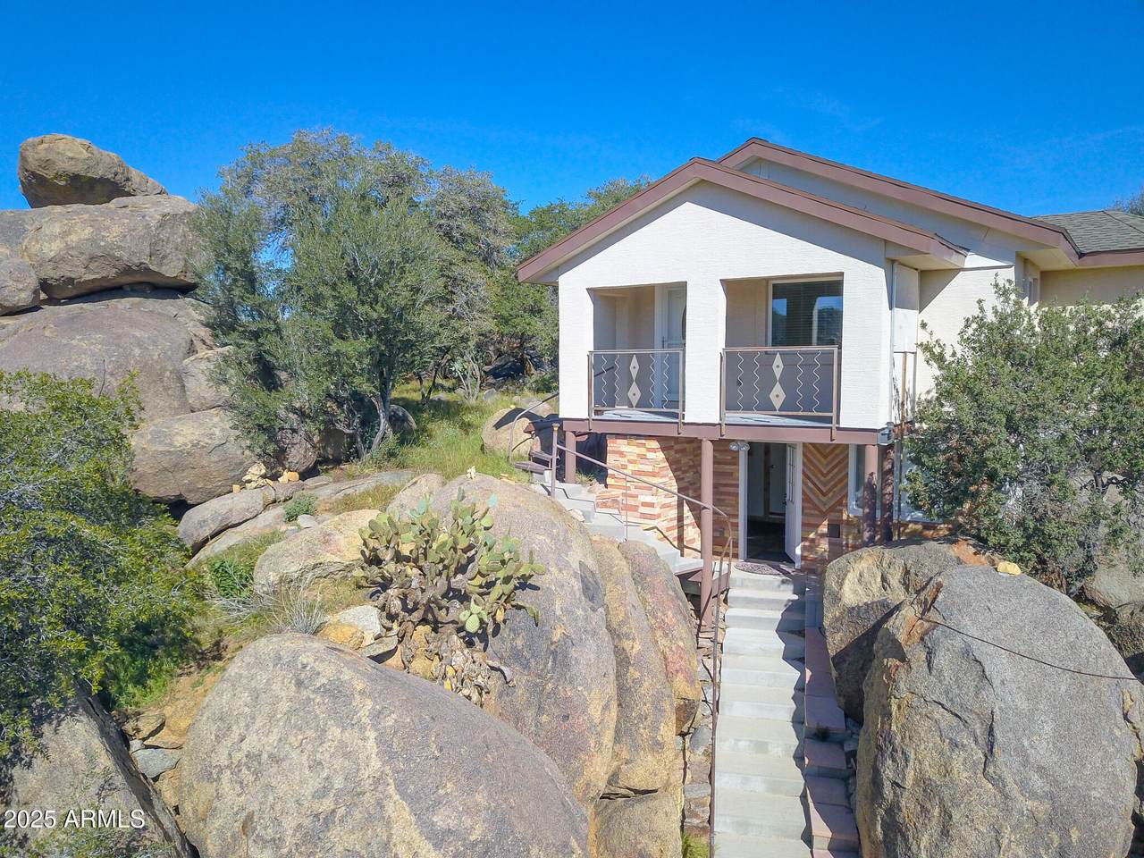 23333 Mountainaire Drive - Photo 1