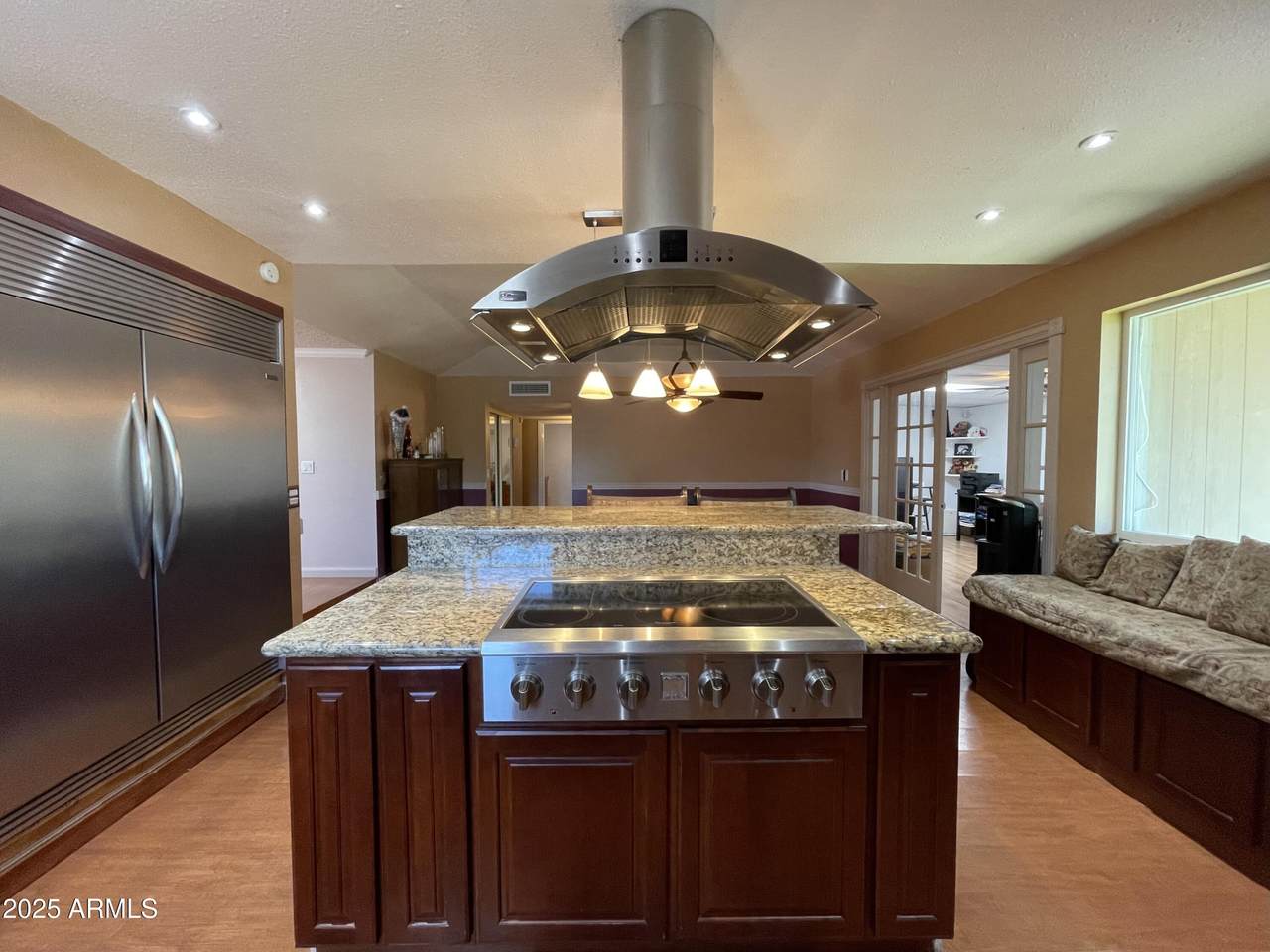 9221 48TH Drive - Photo 1