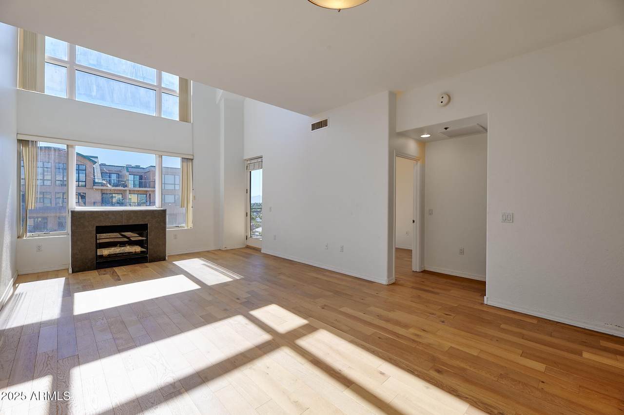 17 Vernon Avenue - Photo 1