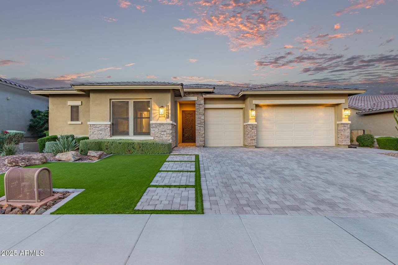 13196 Woodstock Road - Photo 1