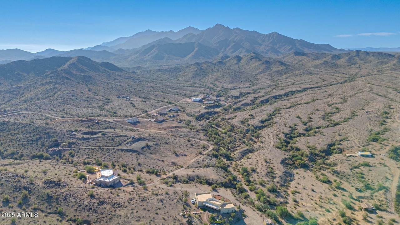 8608 138TH Avenue - Photo 1