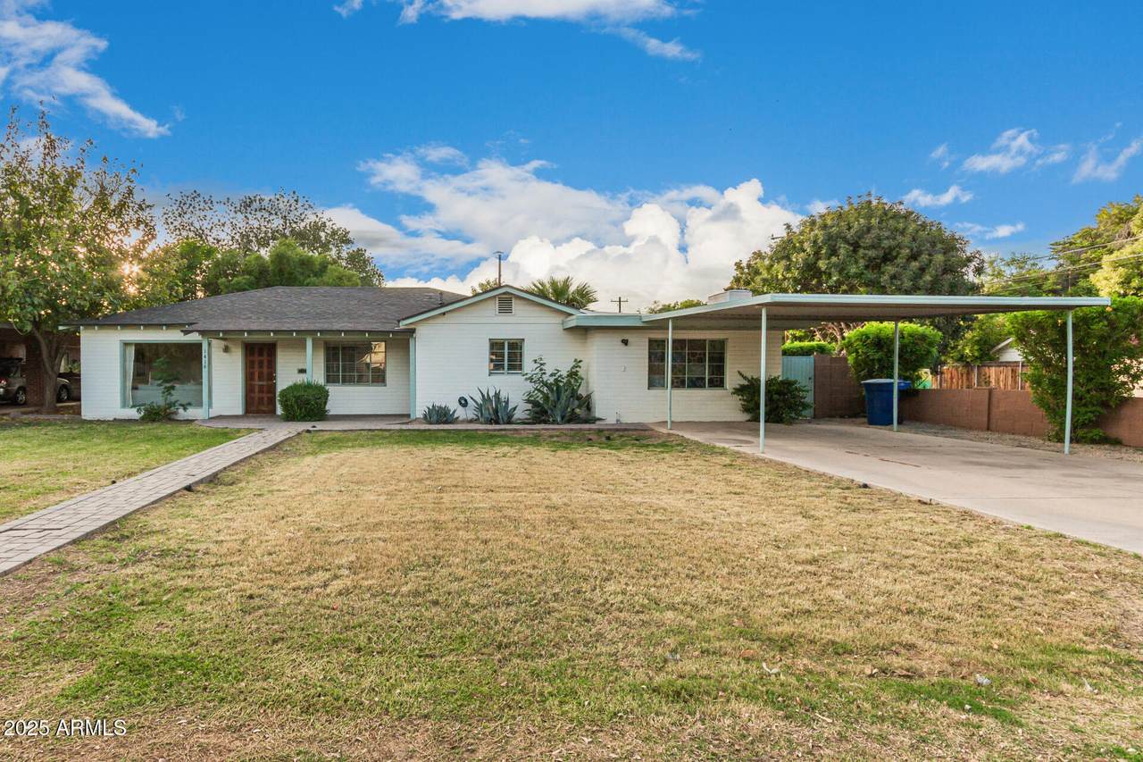 1416 College Avenue - Photo 1