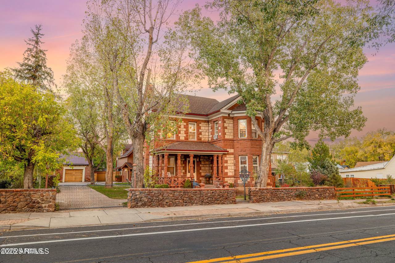 614 Santa Fe Avenue - Photo 1