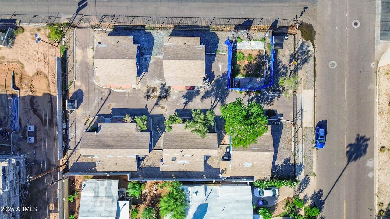 1545 Roosevelt Street - Photo 1