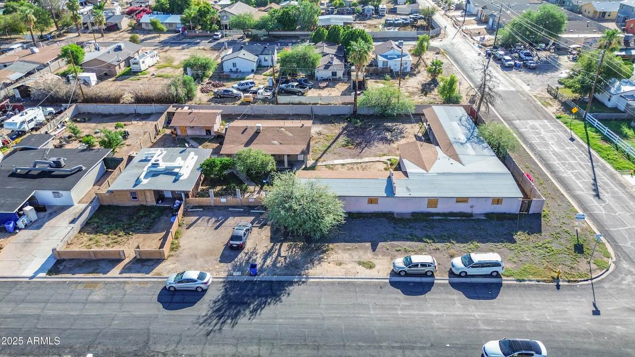 6239 12TH Place - Photo 1