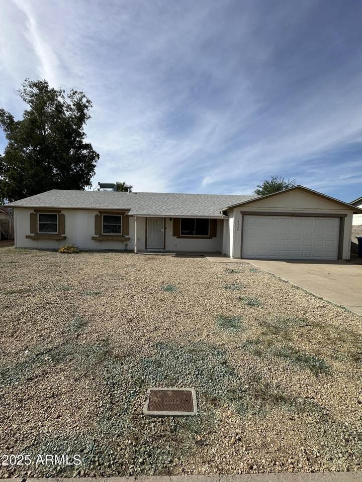 14226 38TH Place - Photo 1