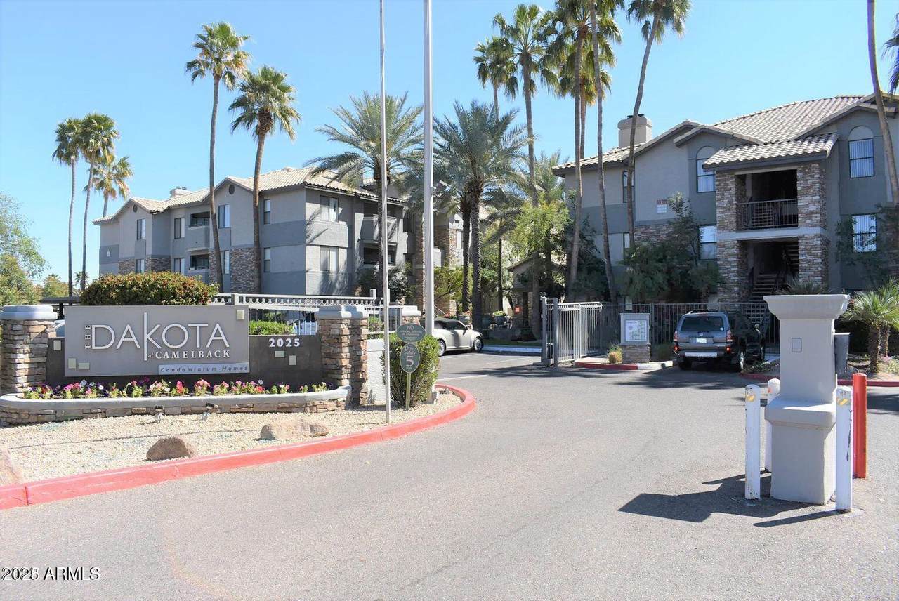 2023 Campbell Avenue - Photo 1