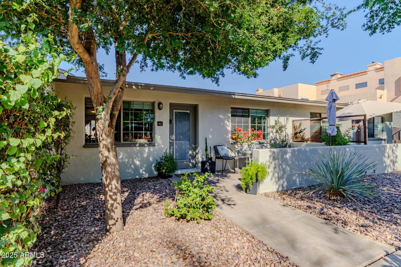 1850 Maryland Avenue - Photo 1