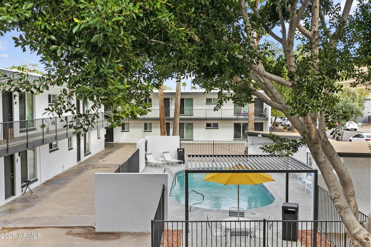 2014 Berridge Lane - Photo 1