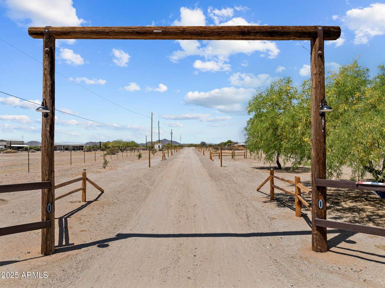 000X 66th Street - Photo 1