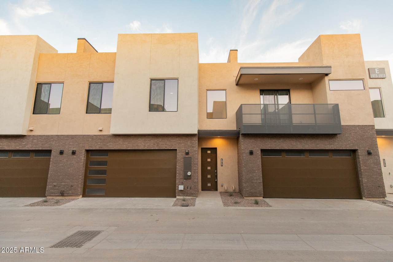 901 Smith Road - Photo 1