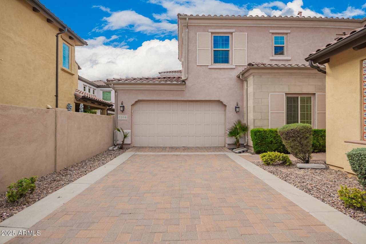 1914 Grand Canyon Drive - Photo 1