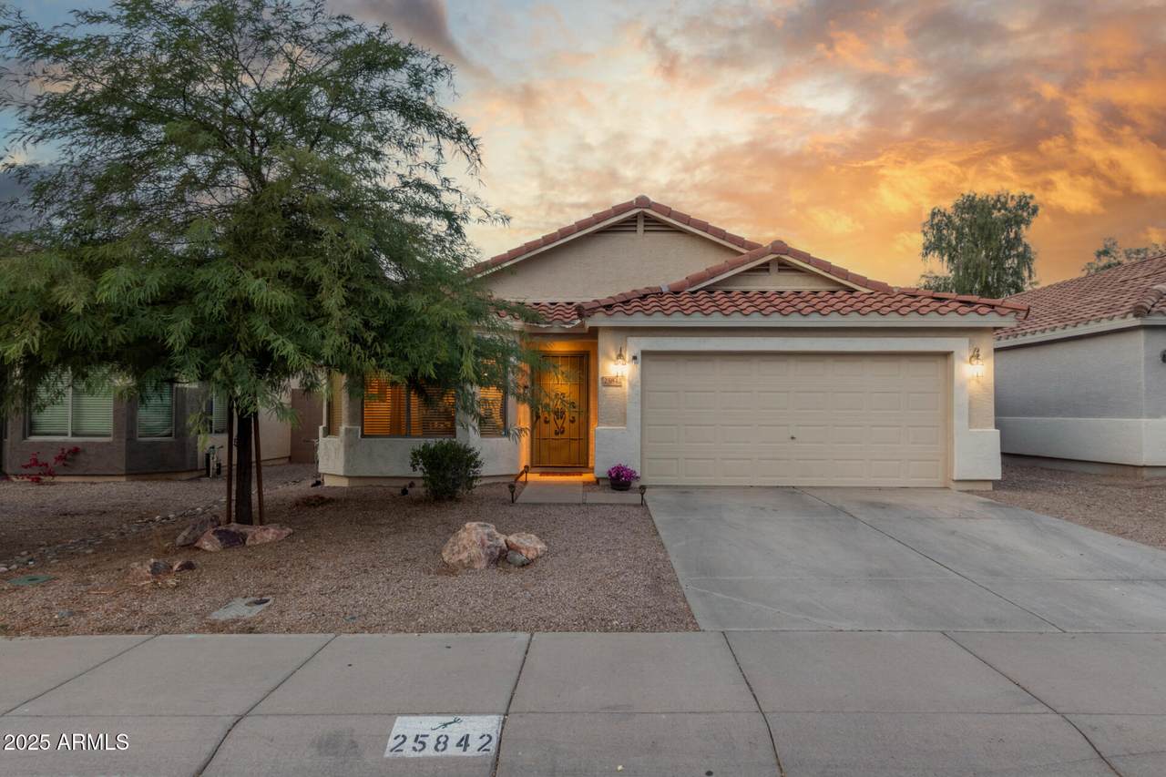 25842 Victory Street - Photo 1