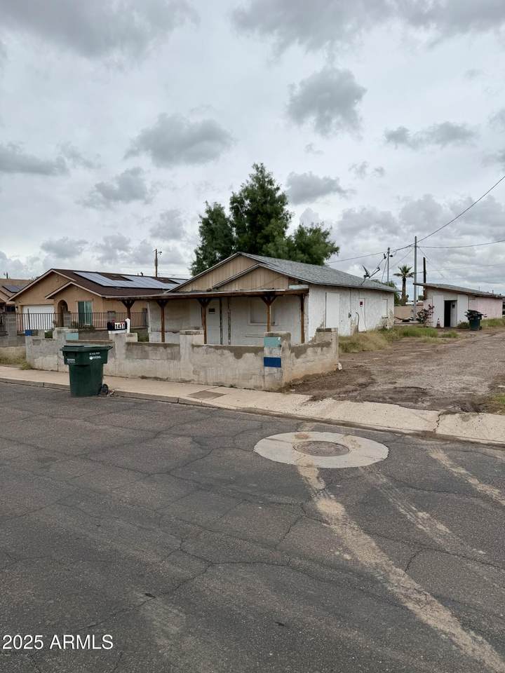 1431 13TH Avenue - Photo 1