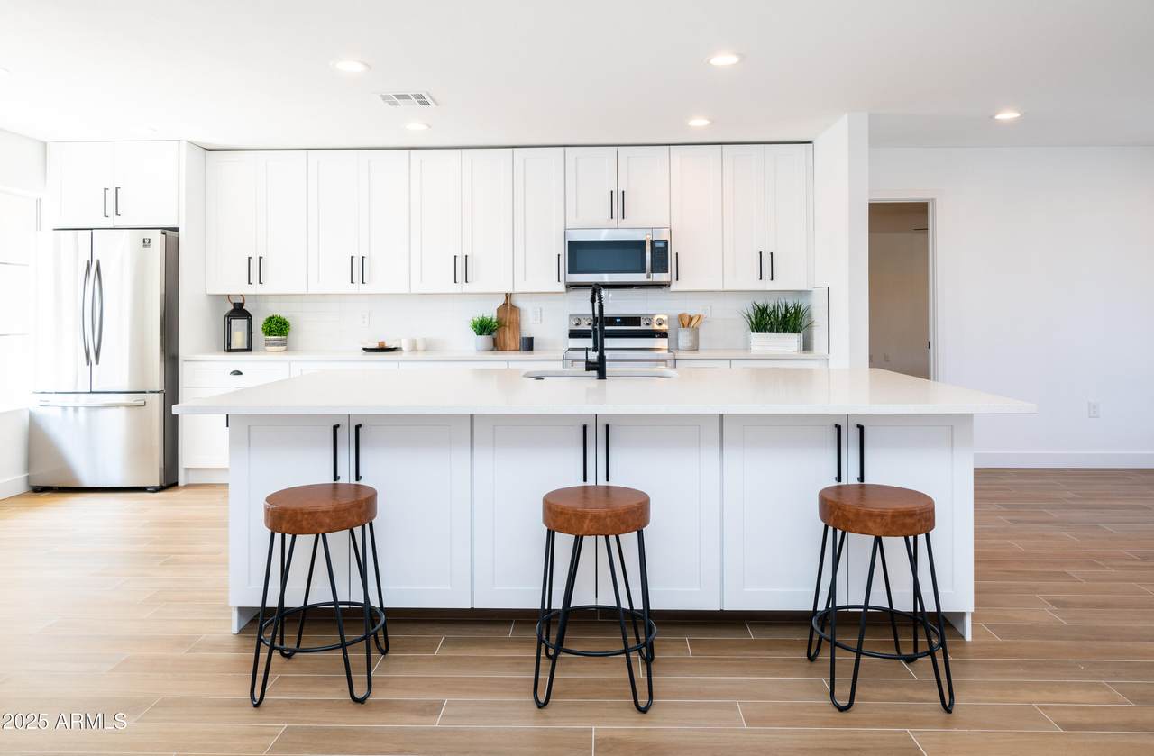 14044 Cameo Drive - Photo 1