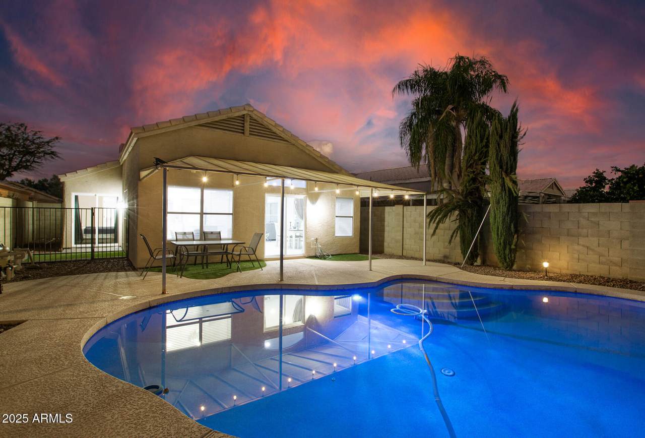 4741 Charleston Avenue - Photo 1