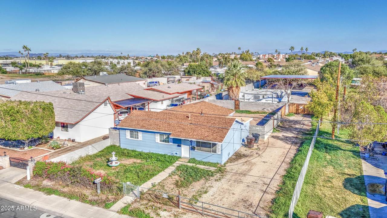 10345 90TH Avenue - Photo 1