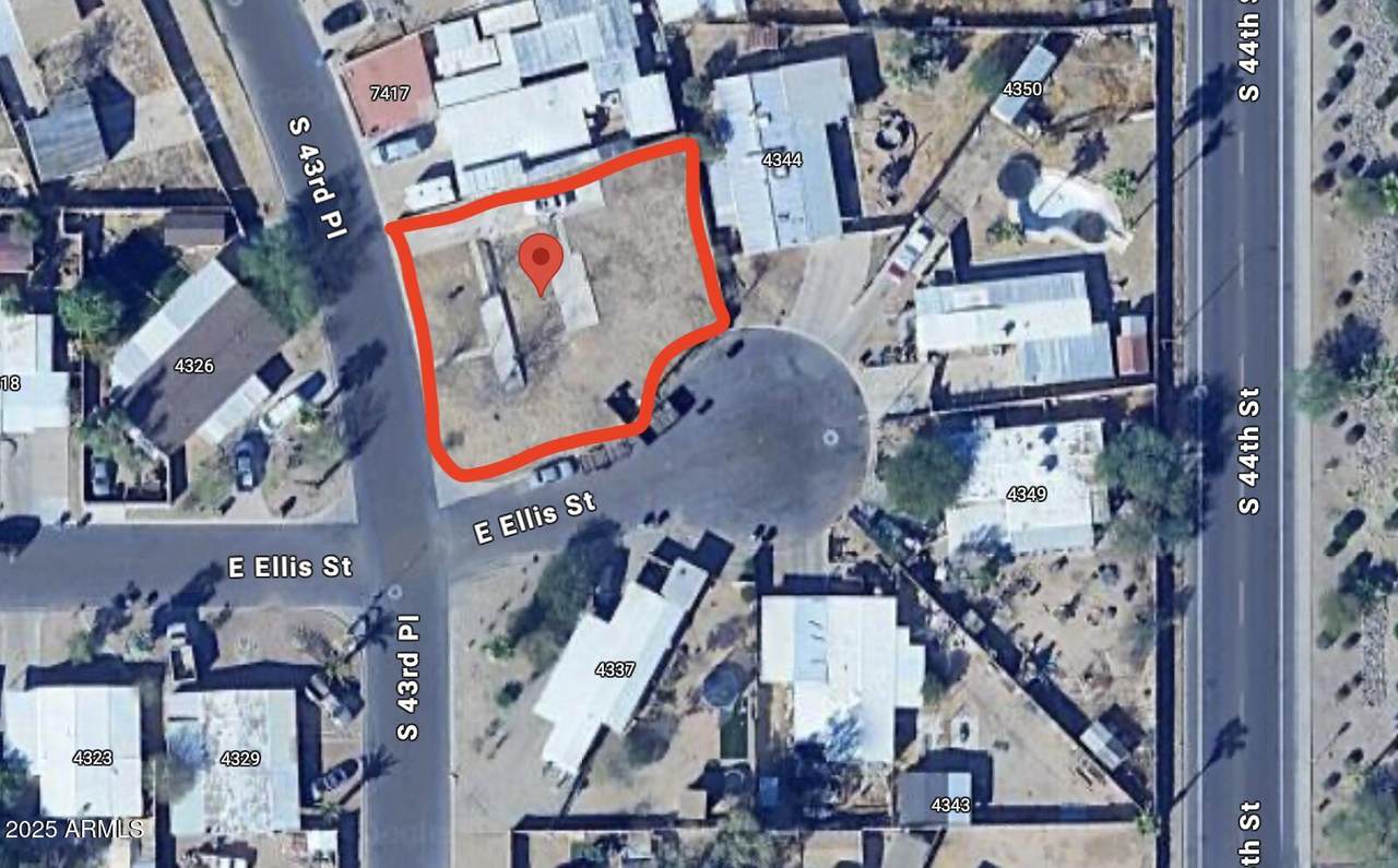 4338 Ellis Street - Photo 1