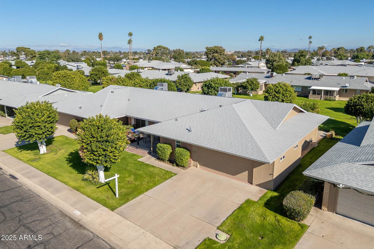 10870 Clair Drive - Photo 1