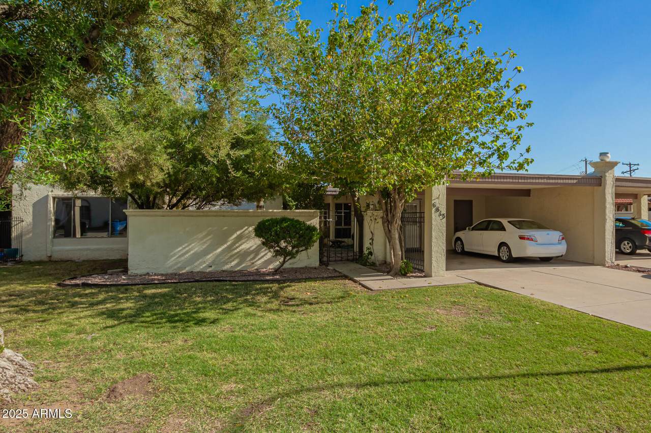 6813 29th Ave Avenue - Photo 1