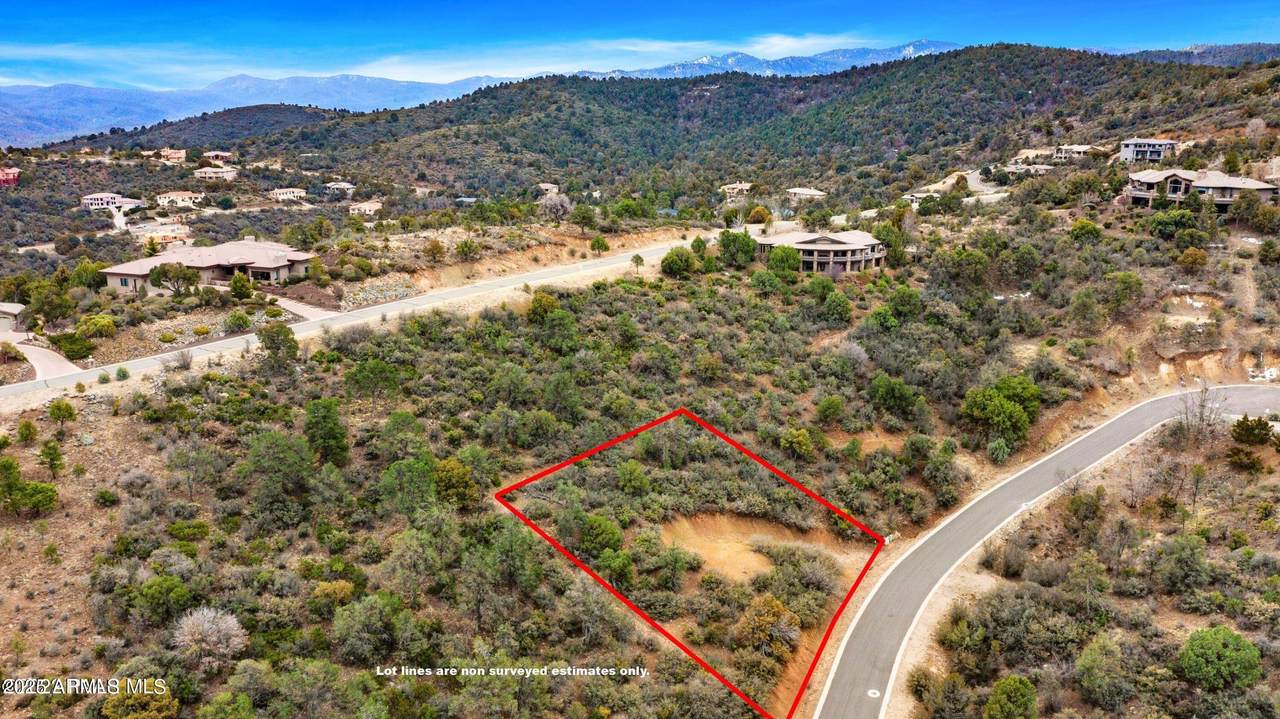 513 Sleepyhollow Circle - Photo 1