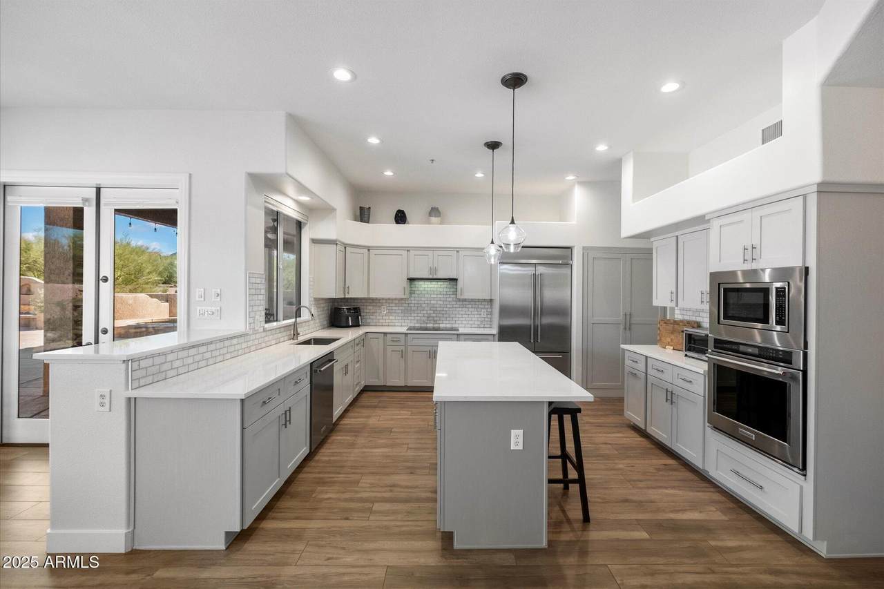 8056 Lariat Lane - Photo 1