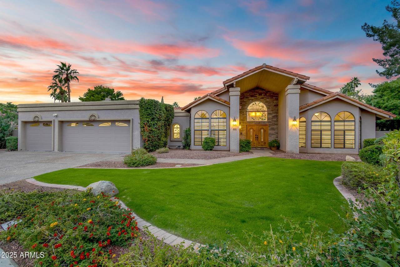 9290 99TH Way - Photo 1