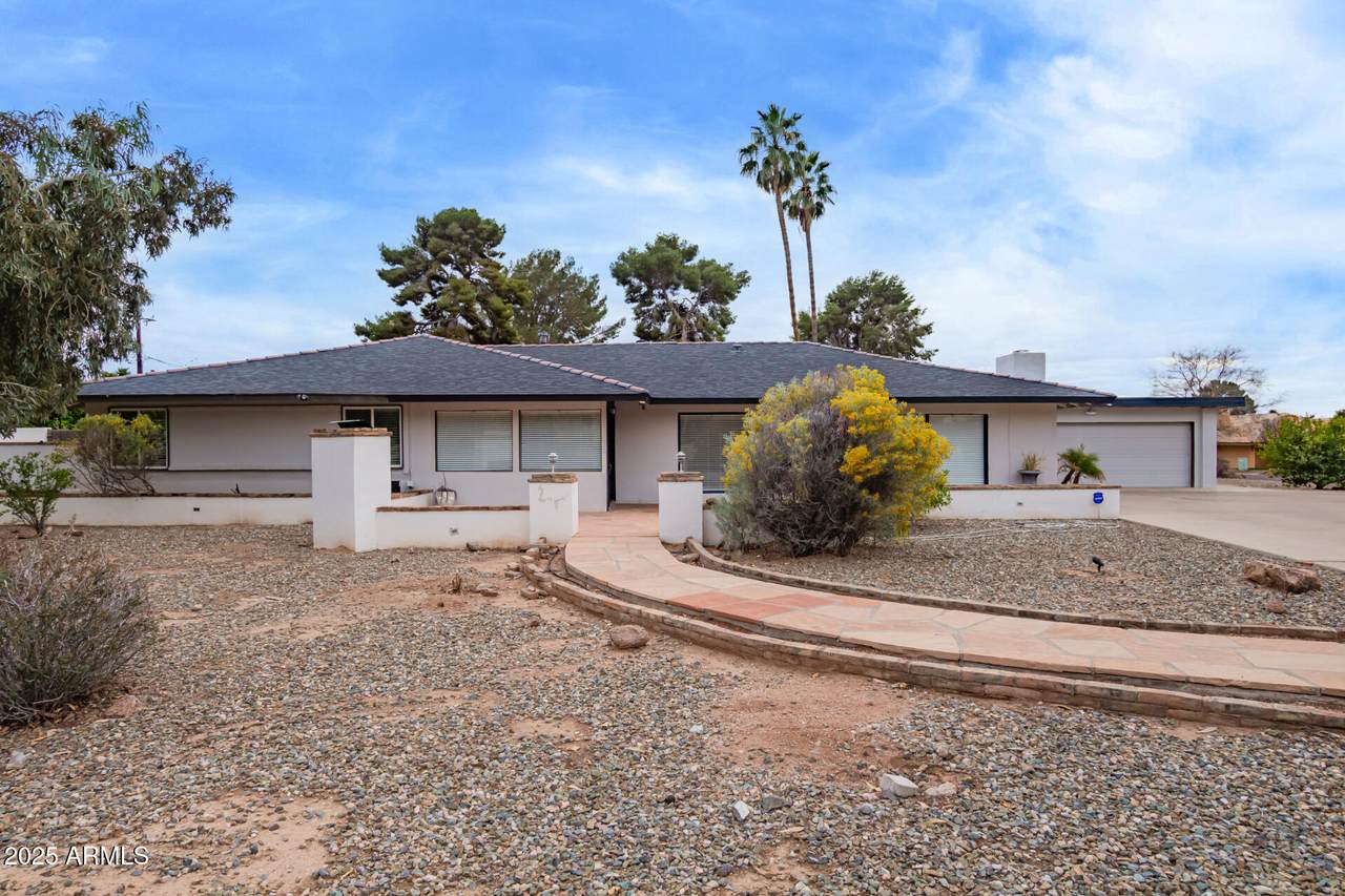 5401 Exeter Boulevard - Photo 1