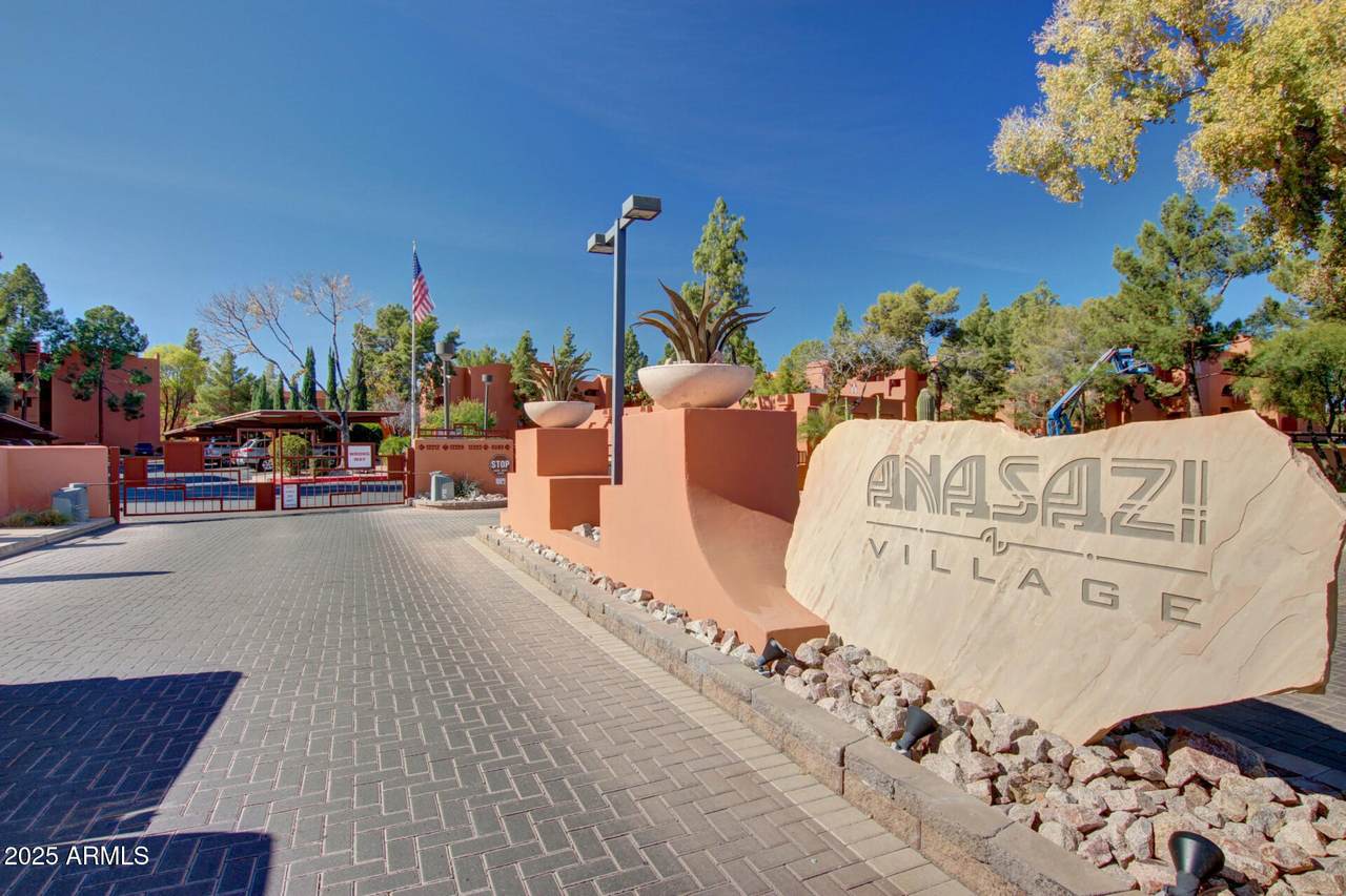 4303 Cactus Road - Photo 1