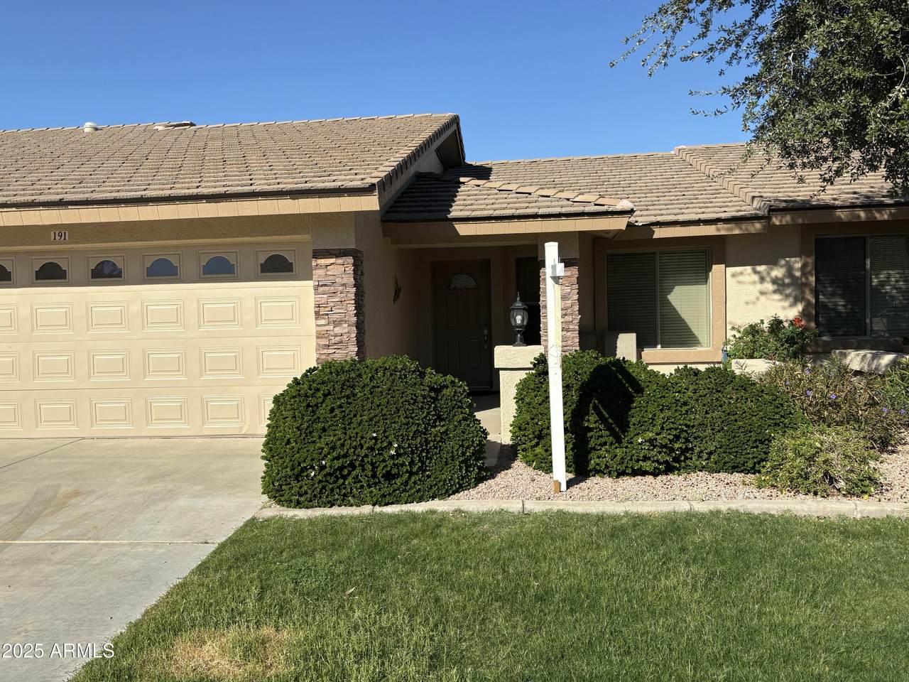 11069 Kilarea Avenue - Photo 1