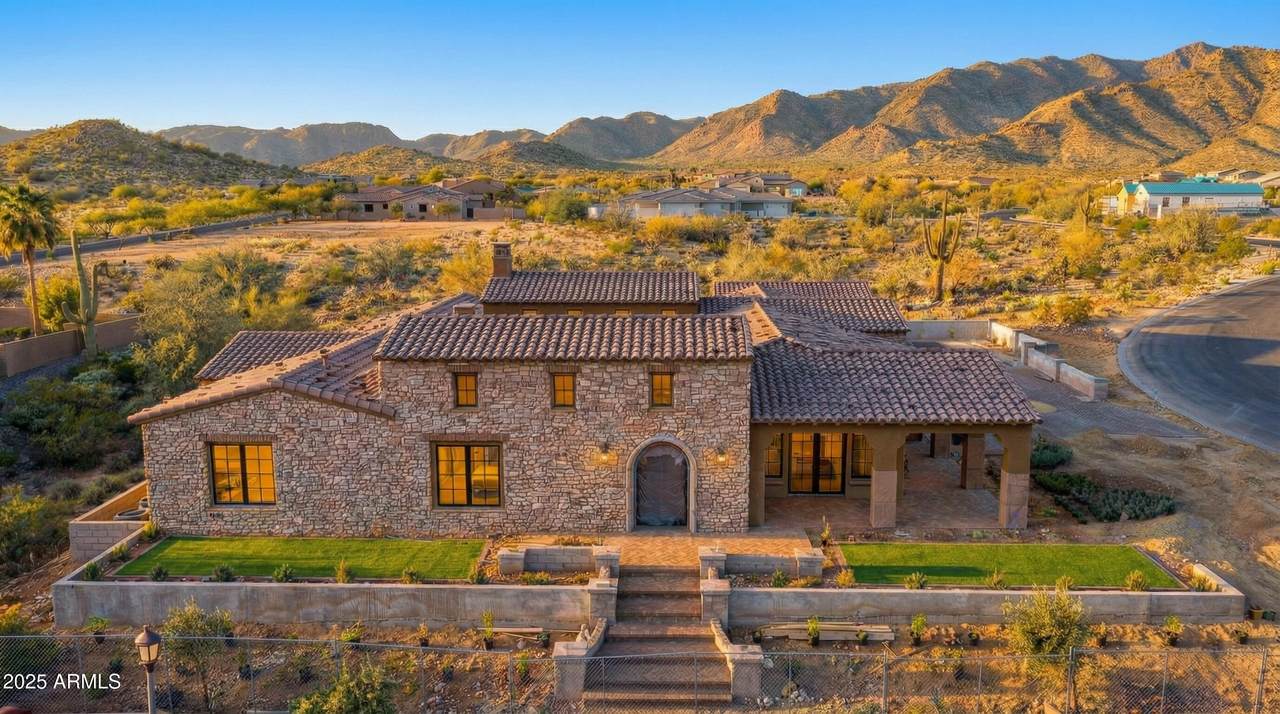 4572 Regent Street - Photo 1