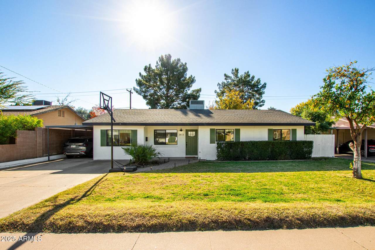 2613 Pierson Street - Photo 1