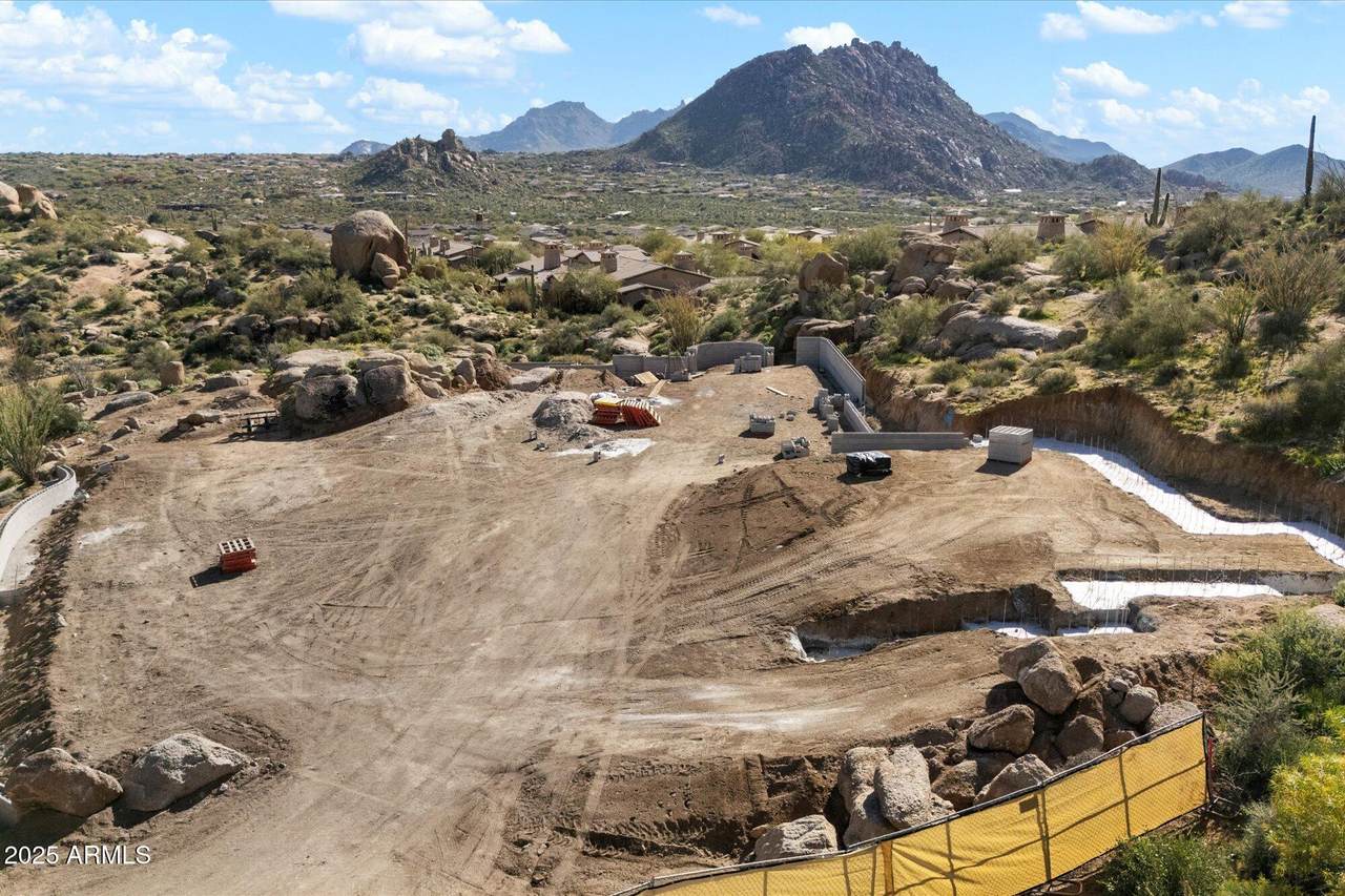 10671 Hedgehog Place - Photo 1