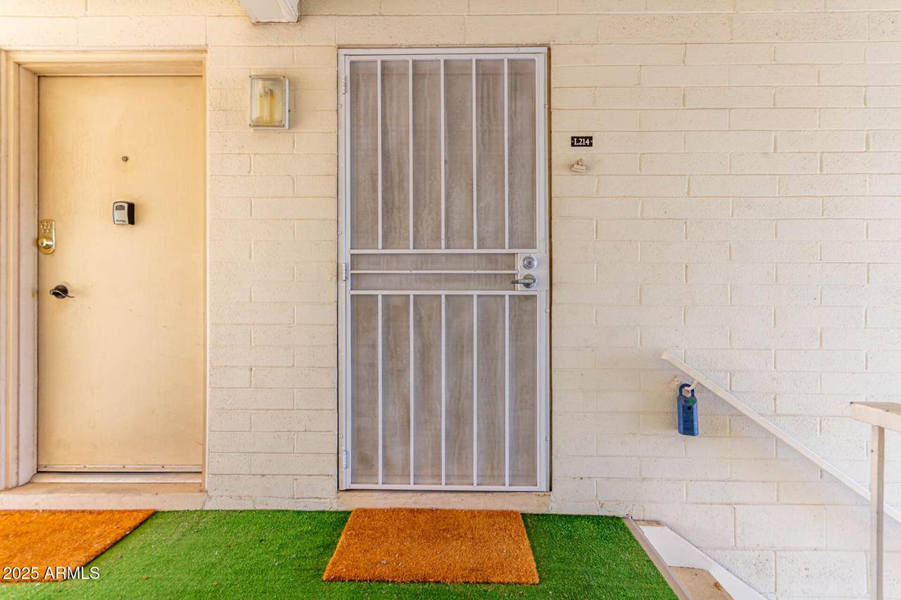 8221 Garfield Street - Photo 1