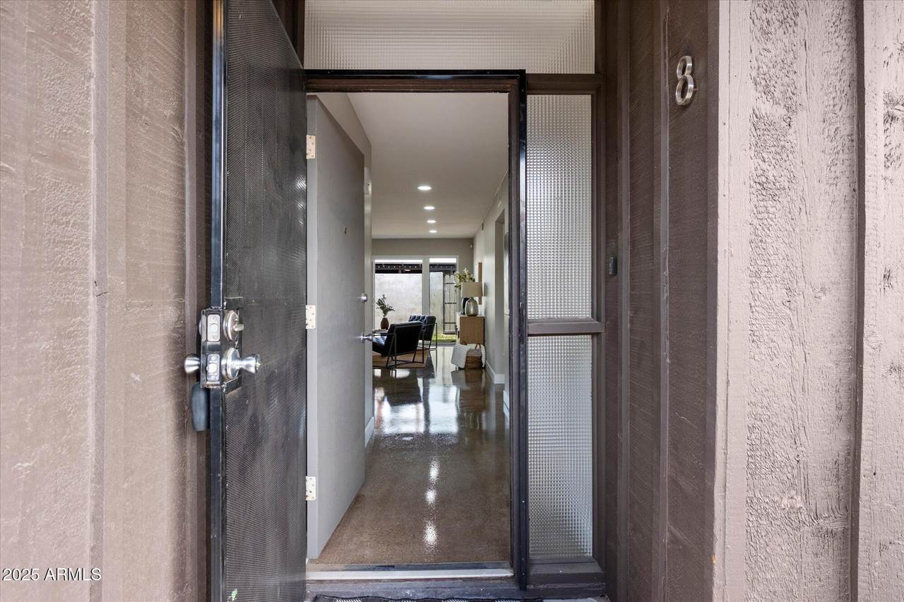 1450 Bethany Home Road - Photo 1