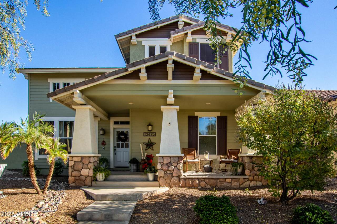 13475 153RD Avenue - Photo 1