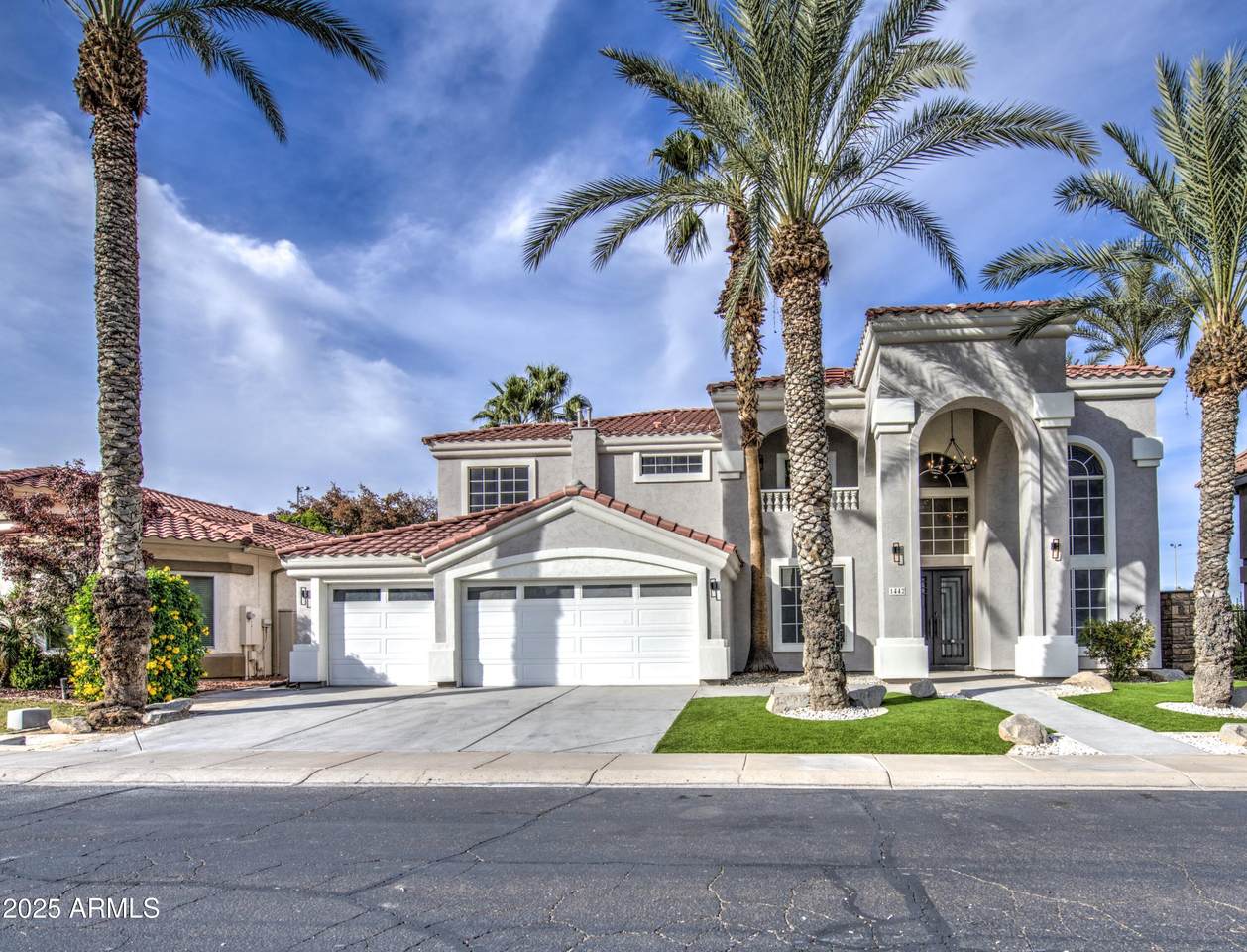 1442 Laurel Avenue - Photo 1