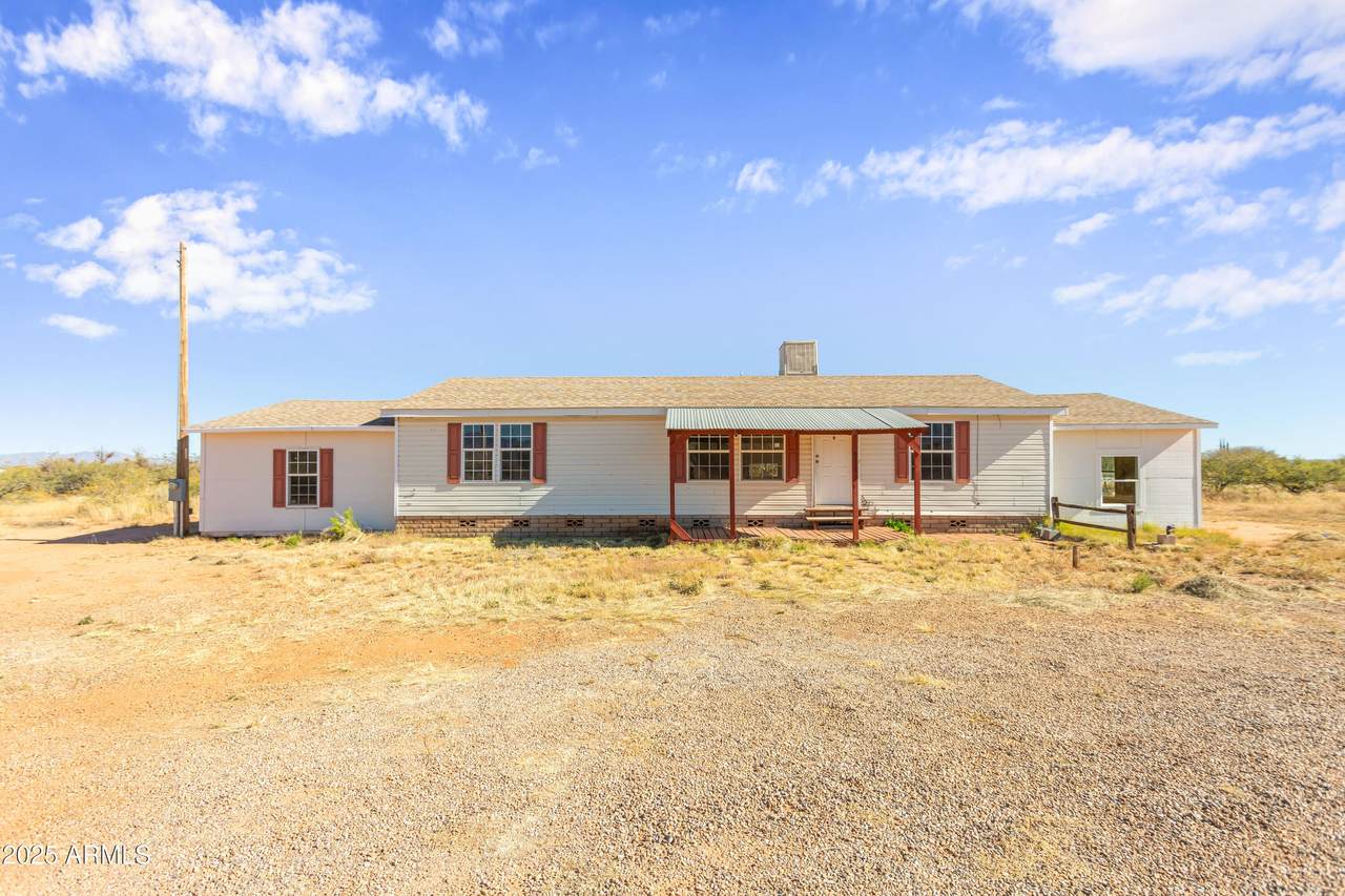 6711 Rockspring Lane - Photo 1