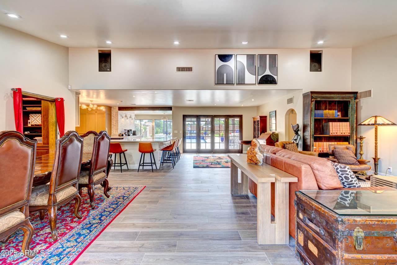 241 15TH Street - Photo 1