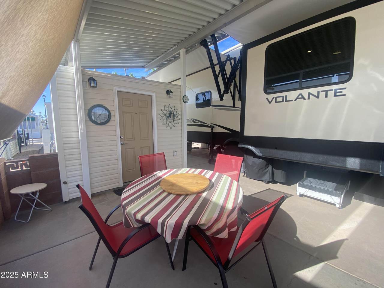 1139 Sioux Drive - Photo 1